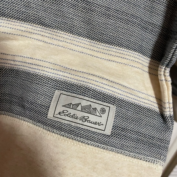 (New With Tags) Eddie Bauer Mens L Camp Fleece Crewneck Sweater - Picture 3 of 7